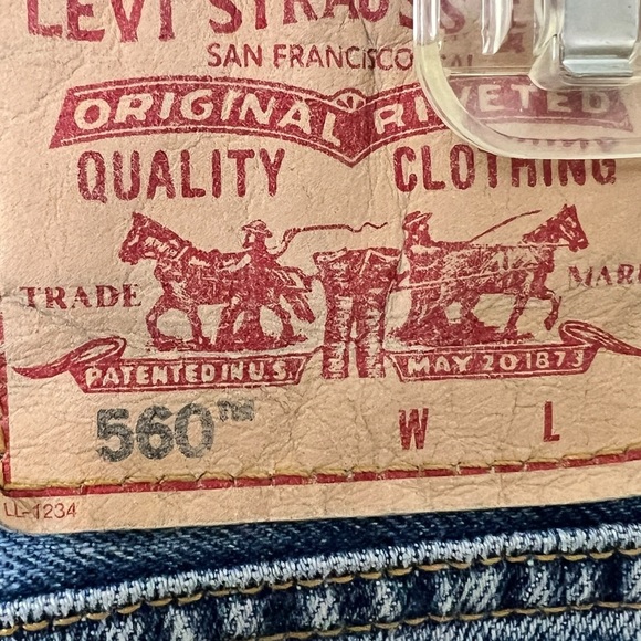 Levi Strauss & Co. Comfort Fit In Great To Excellent Condition. Size 54” Waist - Picture 6 of 12